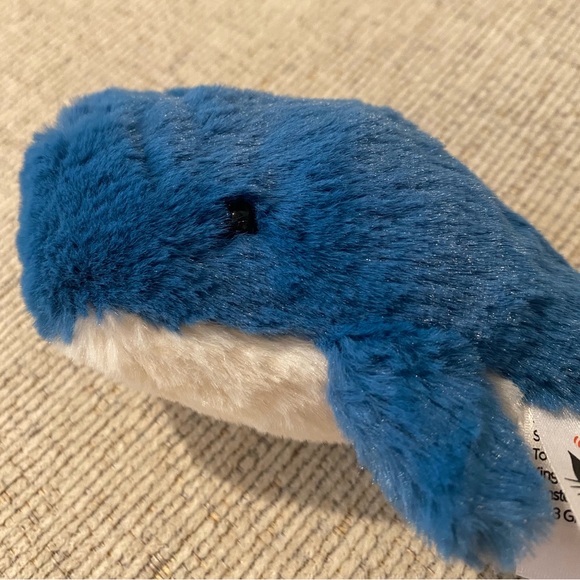 Jellycat Wavelly Whale - Picture 3 of 15
